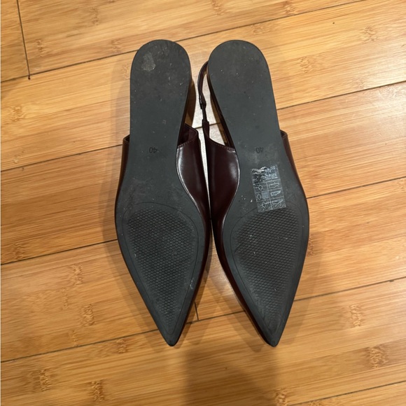 H&M Women's Dark Burgundy Pointed Heels - Picture 5 of 6